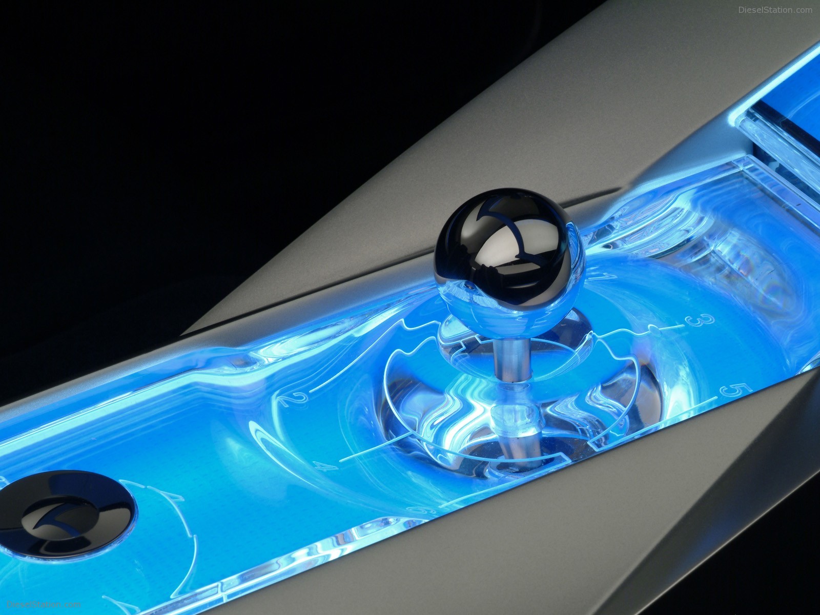 Lexus LF-C Concept